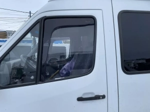 Дефлекторы окон Mercedes Sprinter W901 (95-06) - Heko (вставные) 6
