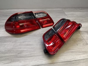 Ліхтарі задні Mercedes W210 (95-02) Sedan - лампові червоно-димчасті 6