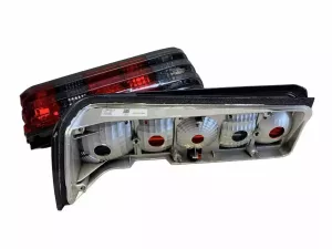 Фонари задние Mercedes C W201 (190) (82-93) - красно-дымчатые 4