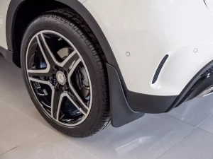 Брызговики Mercedes GLA X156 (200, 220; 14-20) - Classic 8