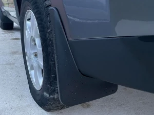 Брызговики Mitsubishi Outlander II (XL; 07-09) - Classic 7