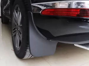 Брызговики VW Touareg II (7P; 10-18) - Classic 8
