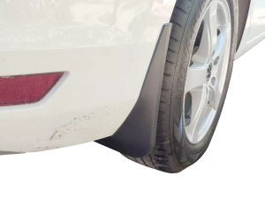 Брызговики VW Touran II (5T; 15-) - Classic 8