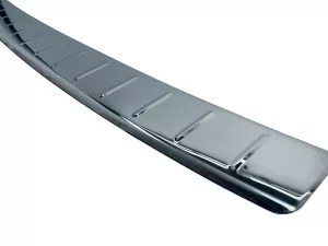 Накладка на задній бампер Skoda Octavia A5 (10-13) Універсал - Nitto (хром) 3