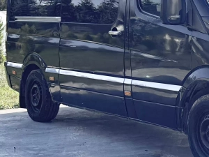 Хром молдинги дверные Mercedes Sprinter W906 (06-18) Middle - Carmos 4