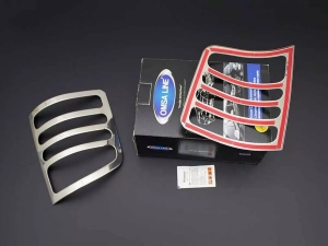 Хром накладки на задние фонари VW T5 (03-15) распашные двери - Omsa 4