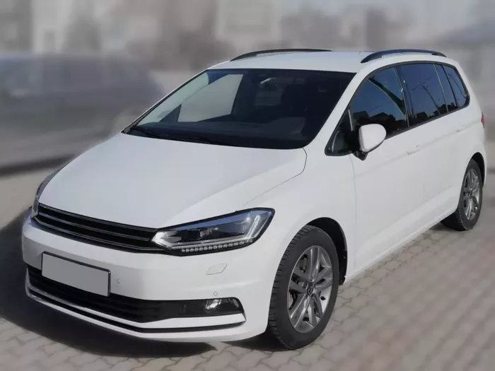 Volkswagen Touran II (5T; 2015-) - front 7