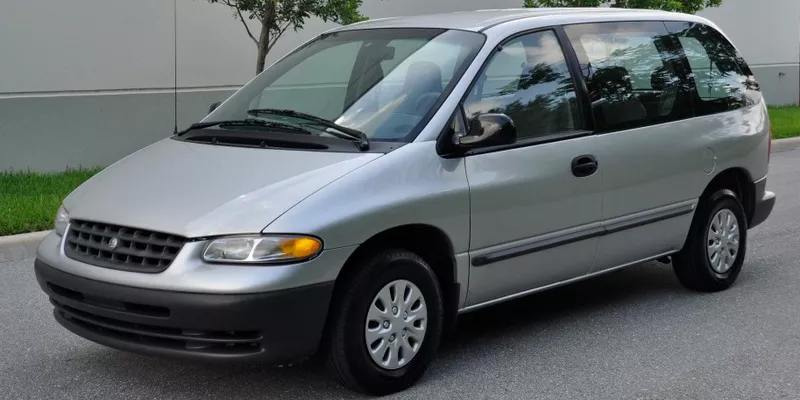 Chrysler Voyager III (1996-2001)