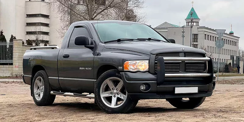 Dodge Ram III (2002-2008)