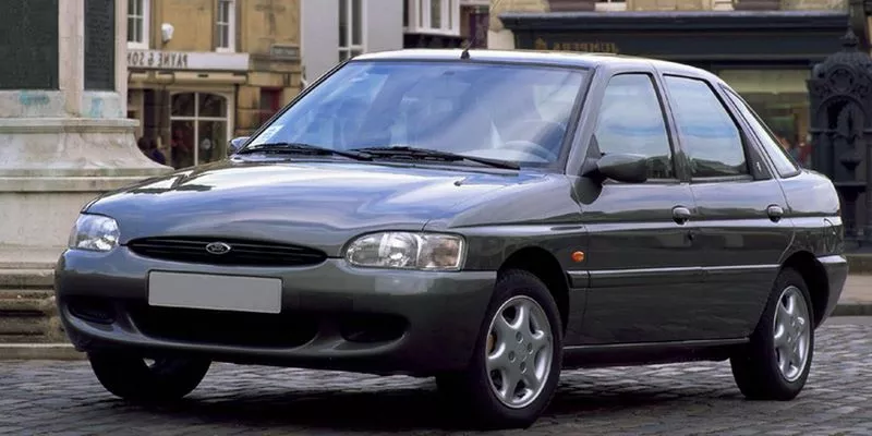 Ford Escort VI (1995-2001) 5D Hatchback