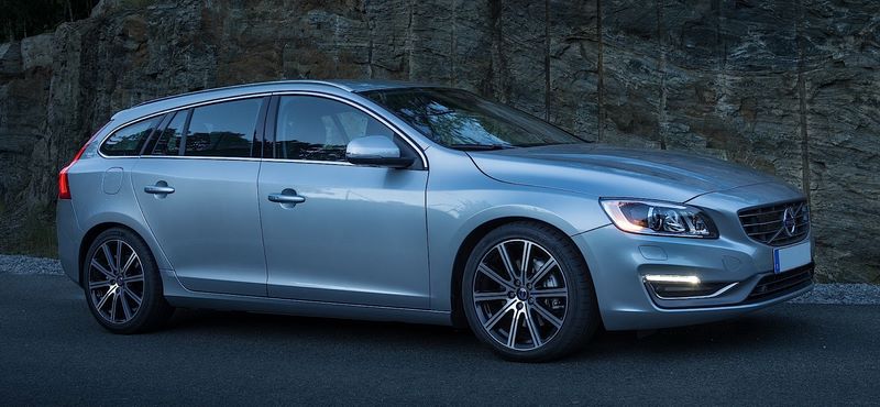 Volvo V60 I (2014-2018)